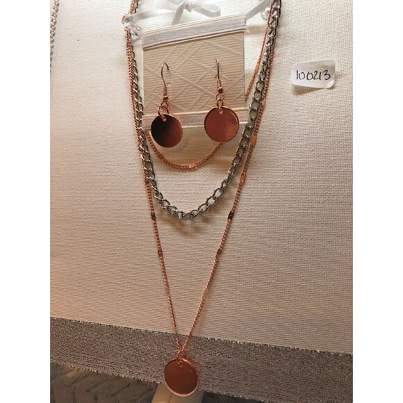 Matching Necklace and Earrings - Picture 7 of 16